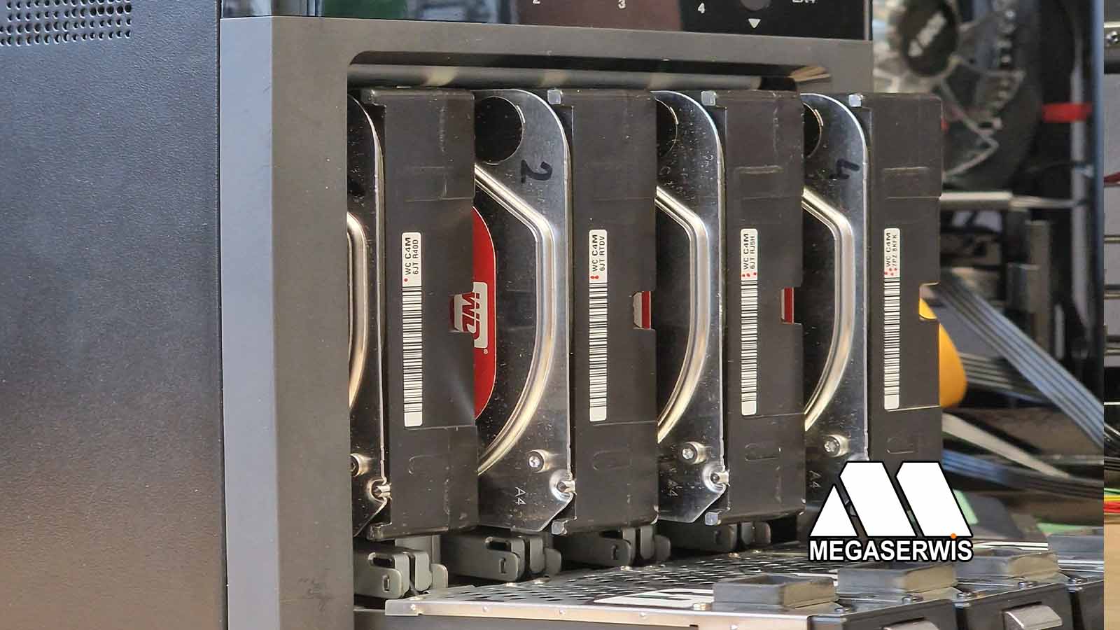 Uszkodzone dyski WD Red w serwerze NAS WD My Cloud EX4