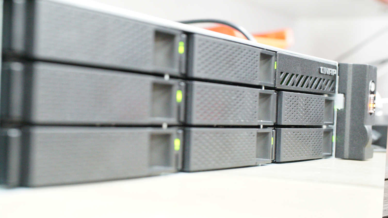  Odzyskiwanie danych z RAID 5 w serwerach NAS 