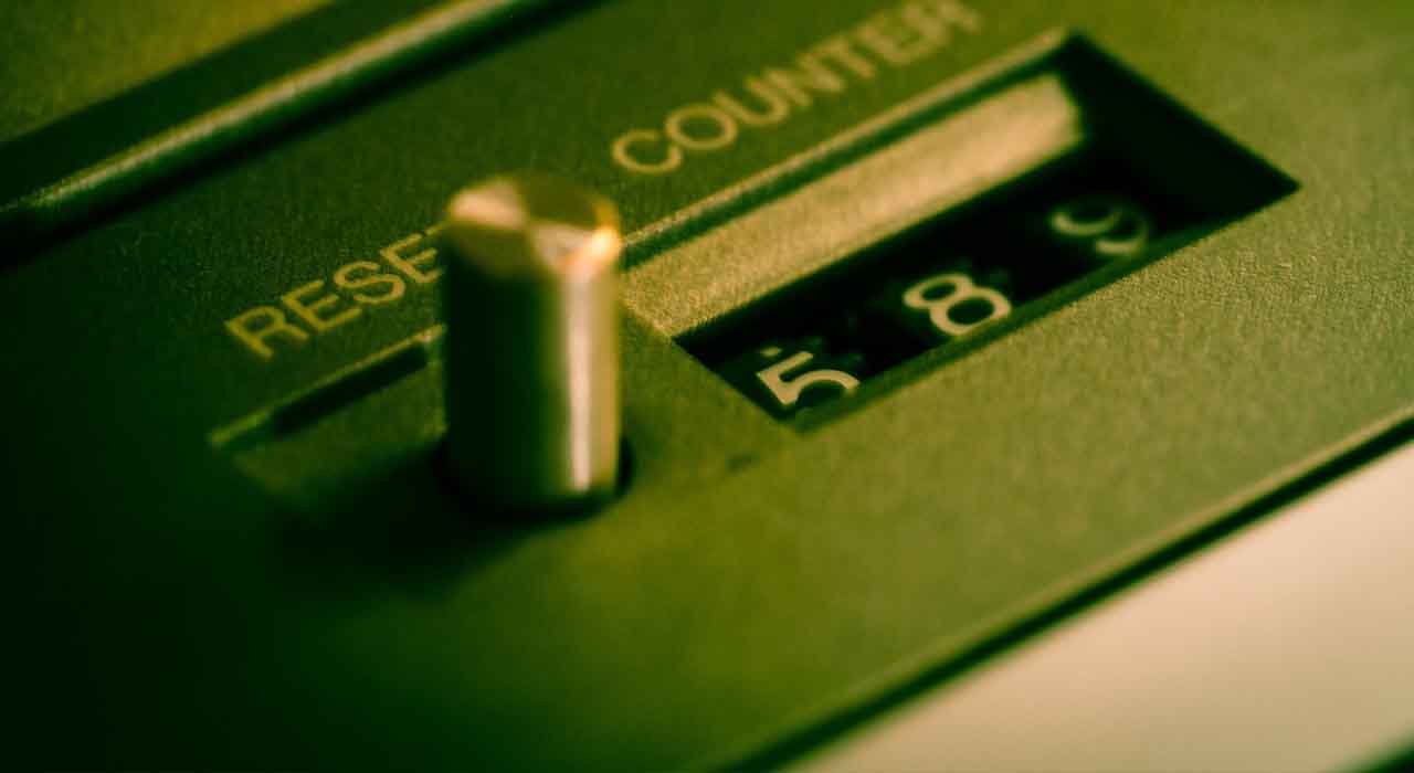  Co to oznacza pojęcie „resetowanie komputera” 