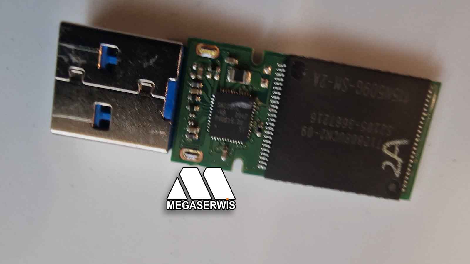 Naprawa złącza USB pendrive